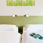 Ibis Budget Issoire