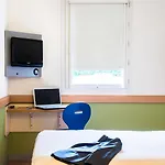 Hotel Ibis Budget 2*