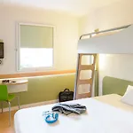 Ibis Budget Hotel 2*