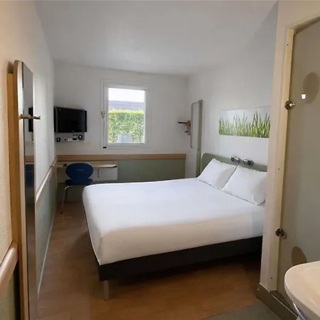 Ibis Budget 2*
