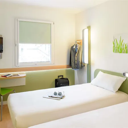 Ibis Budget 2* Иссуар