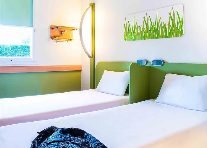 Отель Ibis Budget 2*