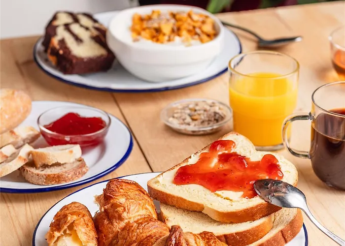 Отель Ibis Budget 2*