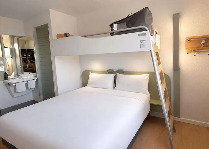 Ibis Budget 2* Иссуар